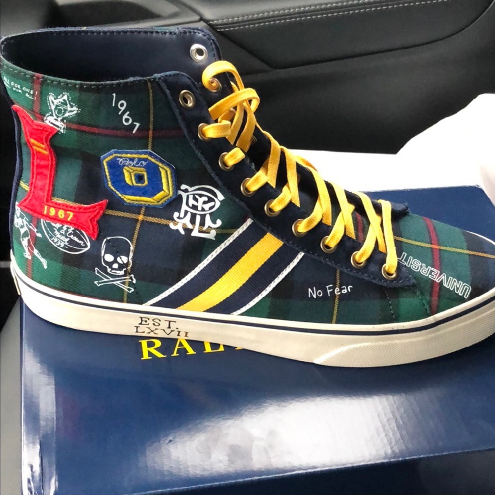 BRAND NEW IN THE BOX. Polo Solomon chuck sneaker